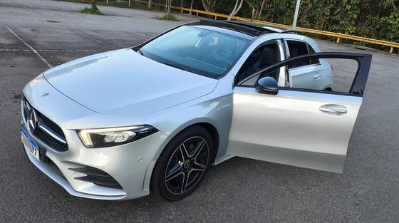 MERCEDES-BENZ A 250 2.0 CGI GASOLINA LAUNCH EDITION 7G-DCT MERCEDES-BENZ A 250 2.0 CGI GASOLINA LAUNCH EDITION 7G-DCT